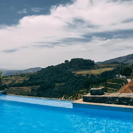 Casa D' Alem * Mesao Frio
