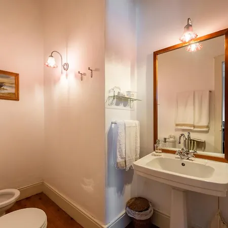 Alojamento de Turismo Rural Casa D' Alem *