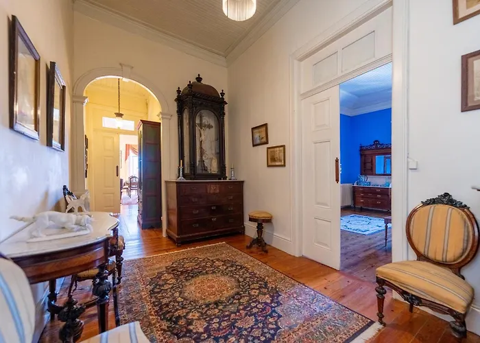 Фермерский дом Casa D' Alem Мезан-Фриу